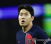 이강인의 PSG, 강남 한복판 '플래그십 스토어' 오픈…10일 랭스전 한글 유니폼 착용