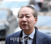 의협 집행부 첫 경찰 출석…“정부, 사이비 학자들에게 놀아나”