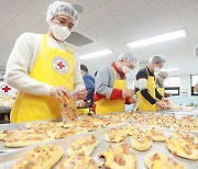 대한적십자 경남지사, 위기가정에 1300만원 지원