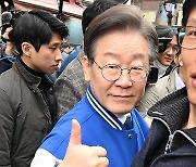 목동깨비시장 찾은 이재명 대표