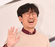 [종합] 장항준 감독 "단순 참고인 조사, 무관"..카카오엔터 고가인수 구속영장 기각