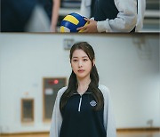 '피라미드 게임' 김지연 VS '장원영 언니' 장다아, 불꽃 튀는 신경전