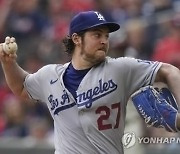 바우어의 '처절한' MLB 복귀 몸부림...다저스 마이너리그 팀 상대 '자가발전' 트라이아웃