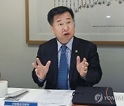 강경성 1차관, AI 자율 제조 기업 간담회 주재