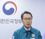 전공의 ‘92.9%’ 근무지 이탈…정부 “월급 안 줘도 된다”