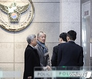 노환규 전 의사협회장 '경찰 조사 위해'