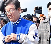 이재명, '2찍' 발언 사과 "부적절"...與 "개딸 아버지"