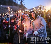 "2㎞ 바닷길이 열린다"…진도 신비의 바닷길 축제, 11~13일 열려