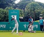 [포토] 이예원 '서서히 정상을 향해 올라간다'