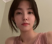 'JTBC 간판' 강지영 아나운서 "봄을 닮은 사람과 4월 결혼"…직접 소감