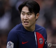 PSG 이강인, 한글 유니폼 입고 출전