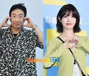 아이유, 박명수 콘서트 출연하나 “긍정적 답변, 모든 스케줄 맞출 것” (라디오쇼)