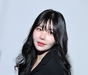 [mhn포토] 애프터스쿨 레이나 '빛나는 백옥 피부'