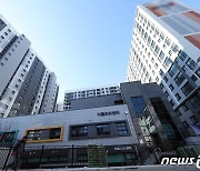 '고도제한 초과' 아파트 두 달 만에 사용 승인…내일 입주 시작