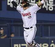 kbo, 역대 최고 연봉 기록 갱신, 류현진 박동원 25억 공동 1위...박동원 733.3% 인상