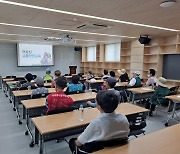 폐지수집 어르신 수입 늘리고 저강도 일자리 연계