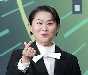 "목소리 아직 안 돌아와"… '급성후두염' 김신영, '정희' 컴백