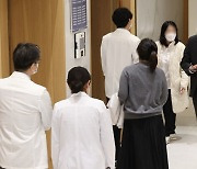 “정부 합리적 방안 도출 안 하면 18일 사직서 제출” 서울의대 교수협 비대위