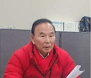 박덕흠 “지역민 인사하러 갔던 자리…당선 파티 아냐”