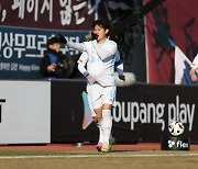 ‘2골 1도움’ 울산 이동경, K리그1 2R MVP