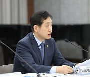 서민·소상공인 신용회복지원 시행 행사서 발언하는 김주현 금융위원장