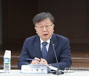 발언하는 이재연 신용회복위원회 위원장