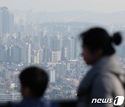 "월급 10.4년 모아야"…서울, 중산층 살 집이 사라졌다