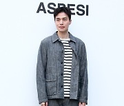 [ET포토] 이동욱, '잘어울리는 그레이 셋업'