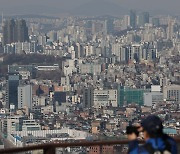 銀 상가담보대출 '심사 구멍'..."시세보다 담보가치 부풀렸나" 점검 나선다