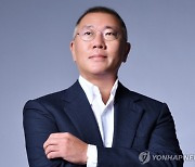 지난해 연봉 122억원 받았다