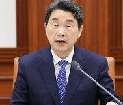 이주호 "의대 집단행동, 정당한 휴학 사유 안돼"