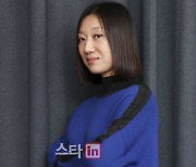 [단독]흙 색감·돌 형태까지…'파묘'가 미술 영역 넓혔죠[인터뷰]①