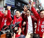 '낙동강 벨트' 찾은 한동훈 "부산에 정말 잘하고 싶다"