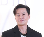 [E포토] 이서진, '미소 지으며 당당하게'