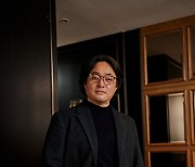 [인터뷰] 김덕민 감독 "'도그데이즈' 주연배우들, 내게는 인생의 은인"