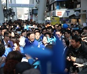 민주당 “목발 논란 거짓 해명”…정봉주 ‘후보직 상실’