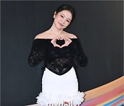 [MD포토] 레드벨벳 예리 '막내 애교 포즈에서 다 나오네'