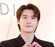 이종석, 아이유 향한 하트