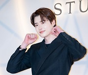 이종석,'깜찍한 애교 포즈' [사진]