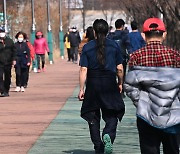 [충북·세종 날씨] 대체로 맑고 한낮 '포근'...큰 일교차·대기 건조