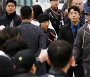 ‘서울 시리즈 참가’ MLB 샌디에이고, 한국 도착... 김하성 “이제 실감 나”