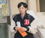 이미 고전이 되어버린 유재석의 캐릭터쇼, 뭐가 문제일까