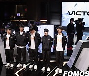 [LCK] 전차의 시동은 꺼지지 않았다! 한화생명, T1 상대로 승리