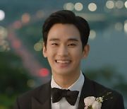 ’눈물의 여왕’ 돌아온 김수현, 도민준 지우고 백현우로 도약 [IS포커스]