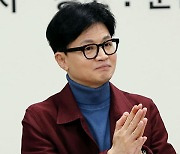 [총선] 한동훈, 장예찬 논란에 “발언경위·공직여부 등 종합적 봐야”