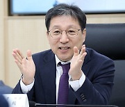 고용부 차관 “화물연대 업무개시명령 ILO 판단, 전공의 사태와 맥락 달라”