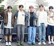 [포토] NCT 위시, '출근길에도 빛나는 멋짐'