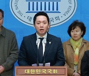 시민사회 ‘컷오프’ 임태훈 재추천…野 비례대표 파열음 계속