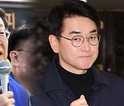 이재명, 울산·부산 찾아 '심판론'…박용진 "재심 기다려"