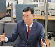 "낙후된 지역 산단은 천지개별할 대개조 필요"··· 박주봉 제25대 인천상의 회장 취임